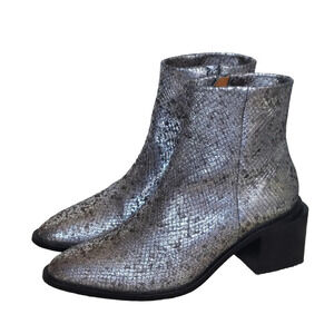 Robert Clergerie‎ Women's Xenia High Top Leather Boots